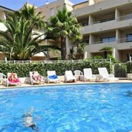 Grand T3 6 Couchages Avec Piscine Vue Salins Apartment Le Grau-du-Roi Exterior photo