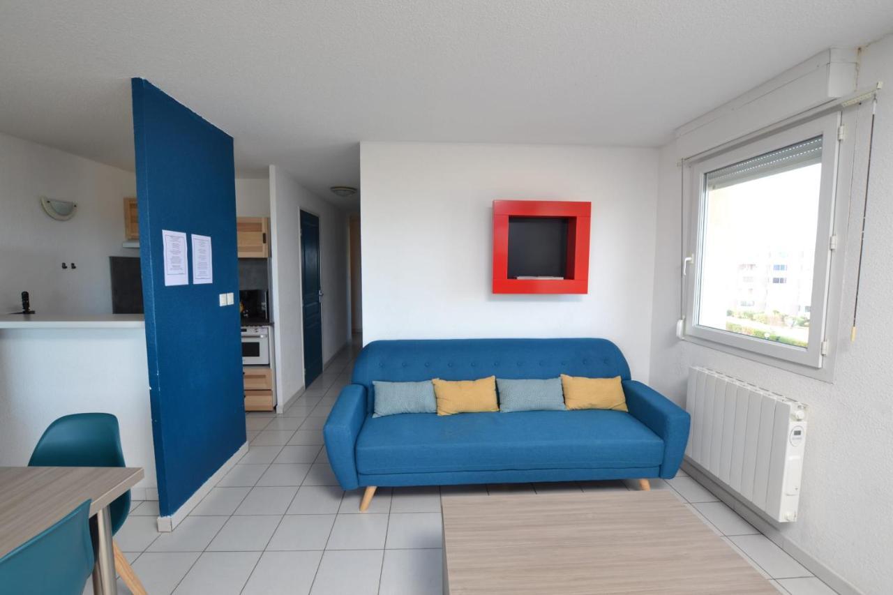 Grand T3 6 Couchages Avec Piscine Vue Salins Apartment Le Grau-du-Roi Exterior photo