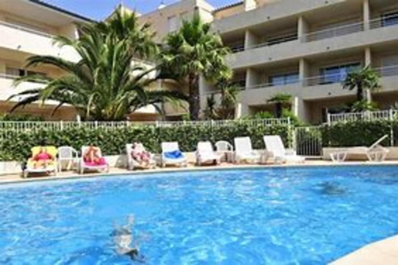 Grand T3 6 Couchages Avec Piscine Vue Salins Apartment Le Grau-du-Roi Exterior photo